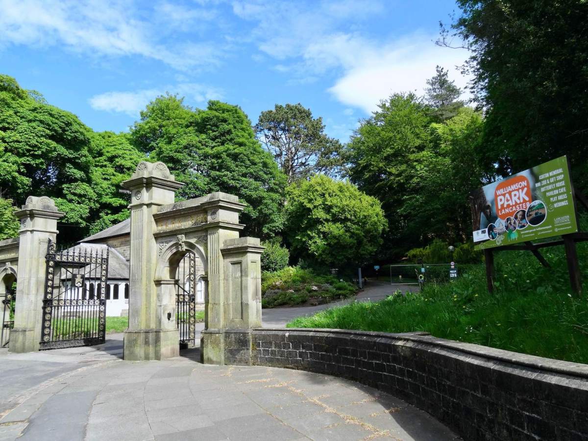 Travel Report Williamson Park, Lancaster. Leighton Travels!